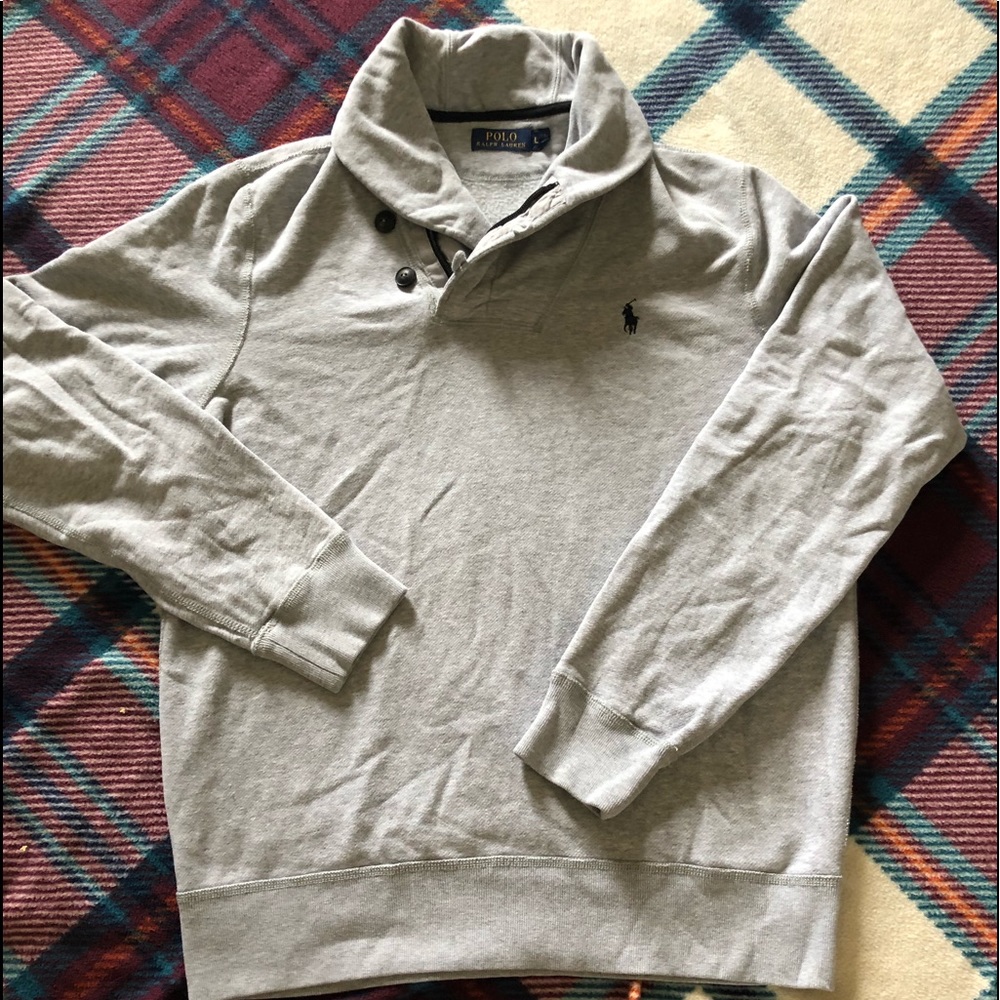 Men’s sweatshirt